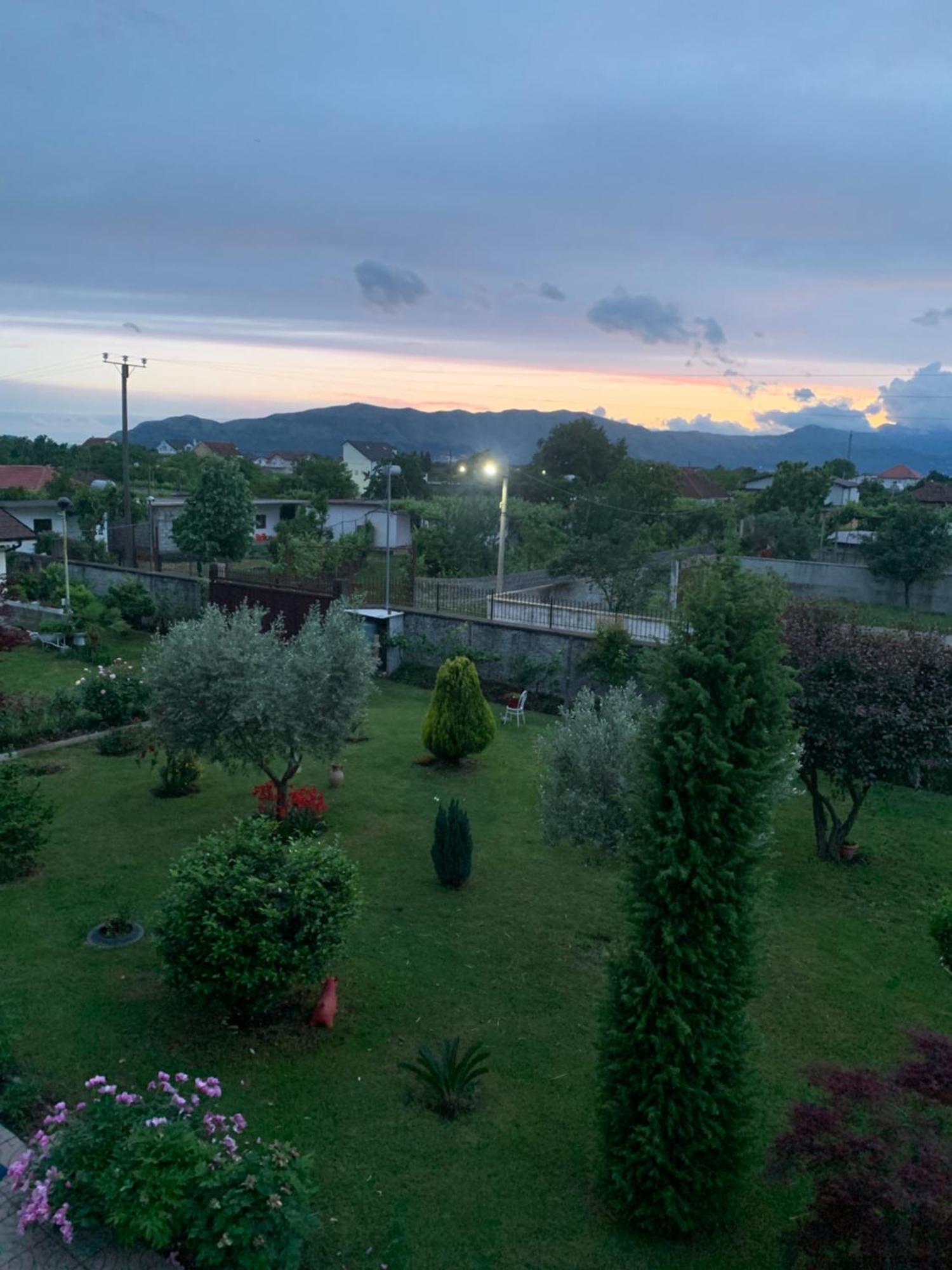 Hotel Villa Linda Shkodër Exterior foto
